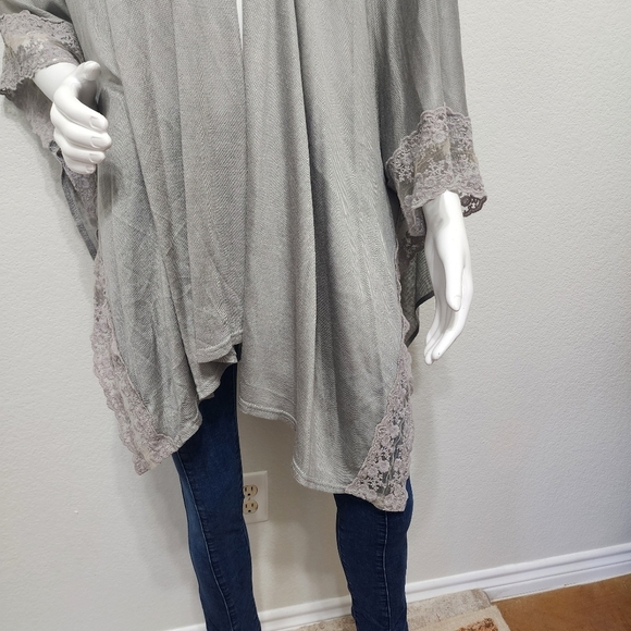 NWT Lauren Conrad Gray Open Wrap Cardigan One Size Fits Most - Picture 3 of 10